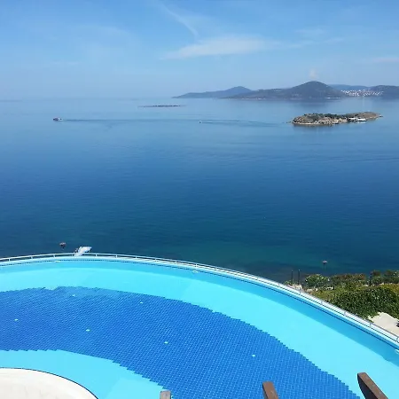 Daire Royal Heigts Bodrum Sea View *